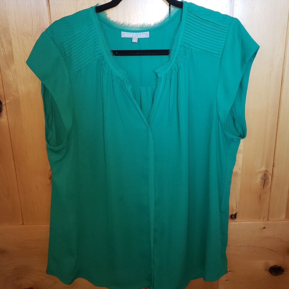 Green blouse with shoulder pleating details